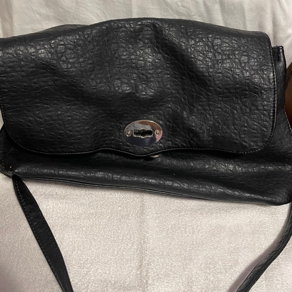 Black Purse